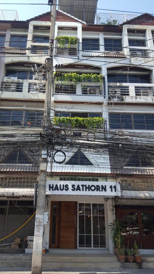 Haus Sathorn 11 Residence Bangkok Exterior photo